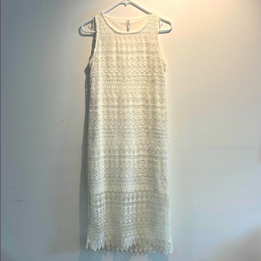Stradivarius White Midi Sleeveless Dress